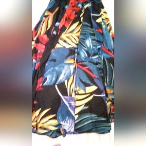 no name women's small/medium long flowy tropical maxi skirt with elastic waist